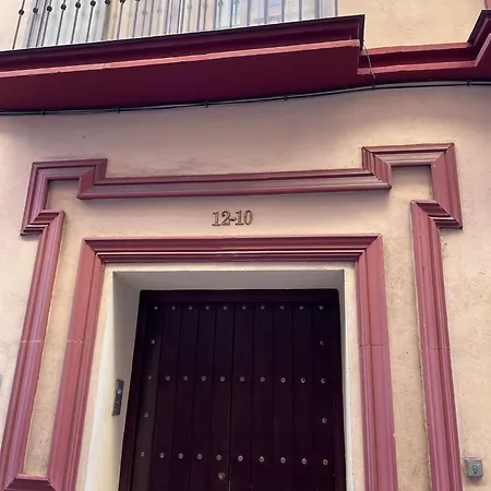 Apartamento Con Encanto Muy Centrico En Pilatos Ideal Pareja
